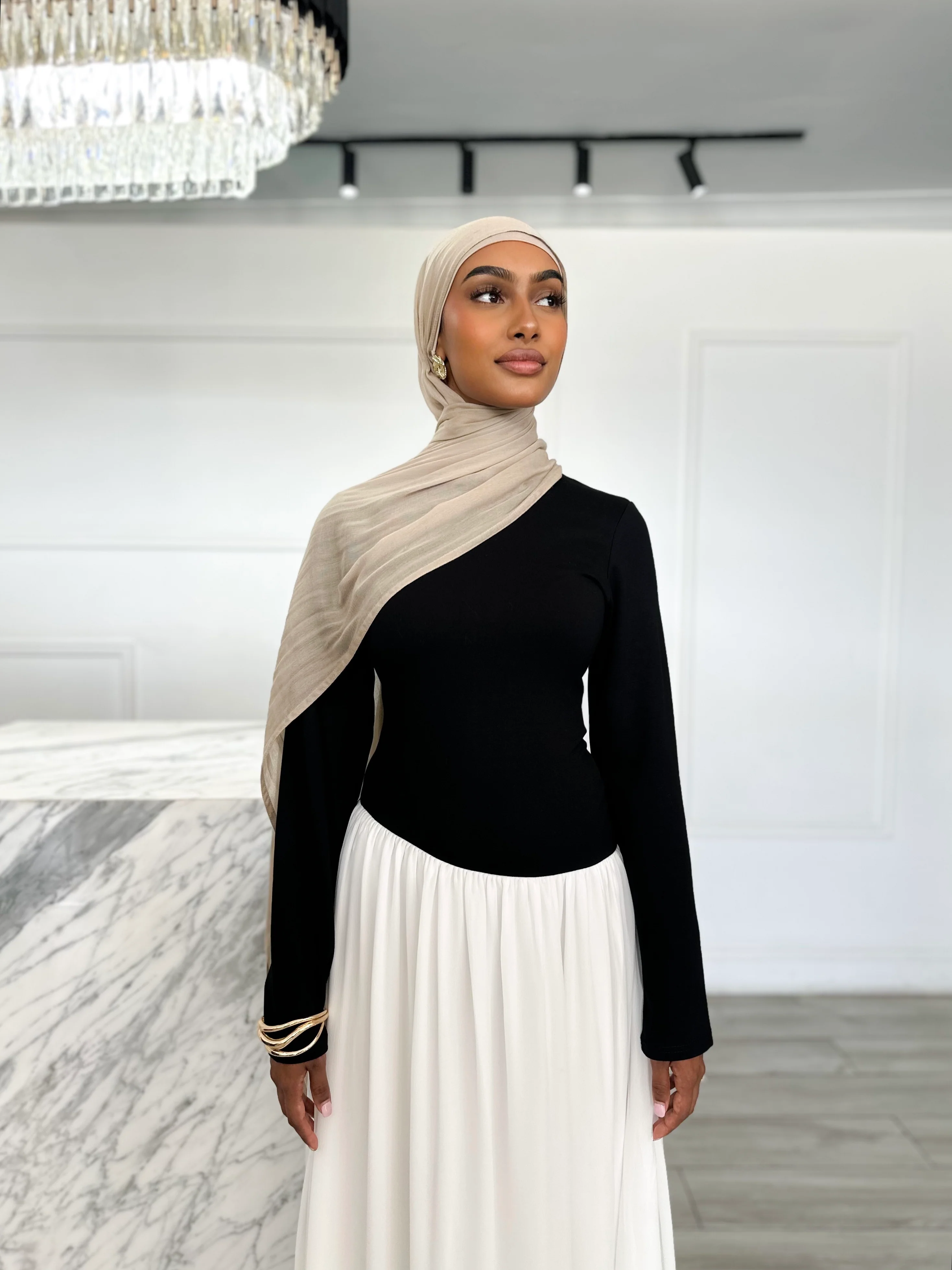 Haifa Dress - Image 2