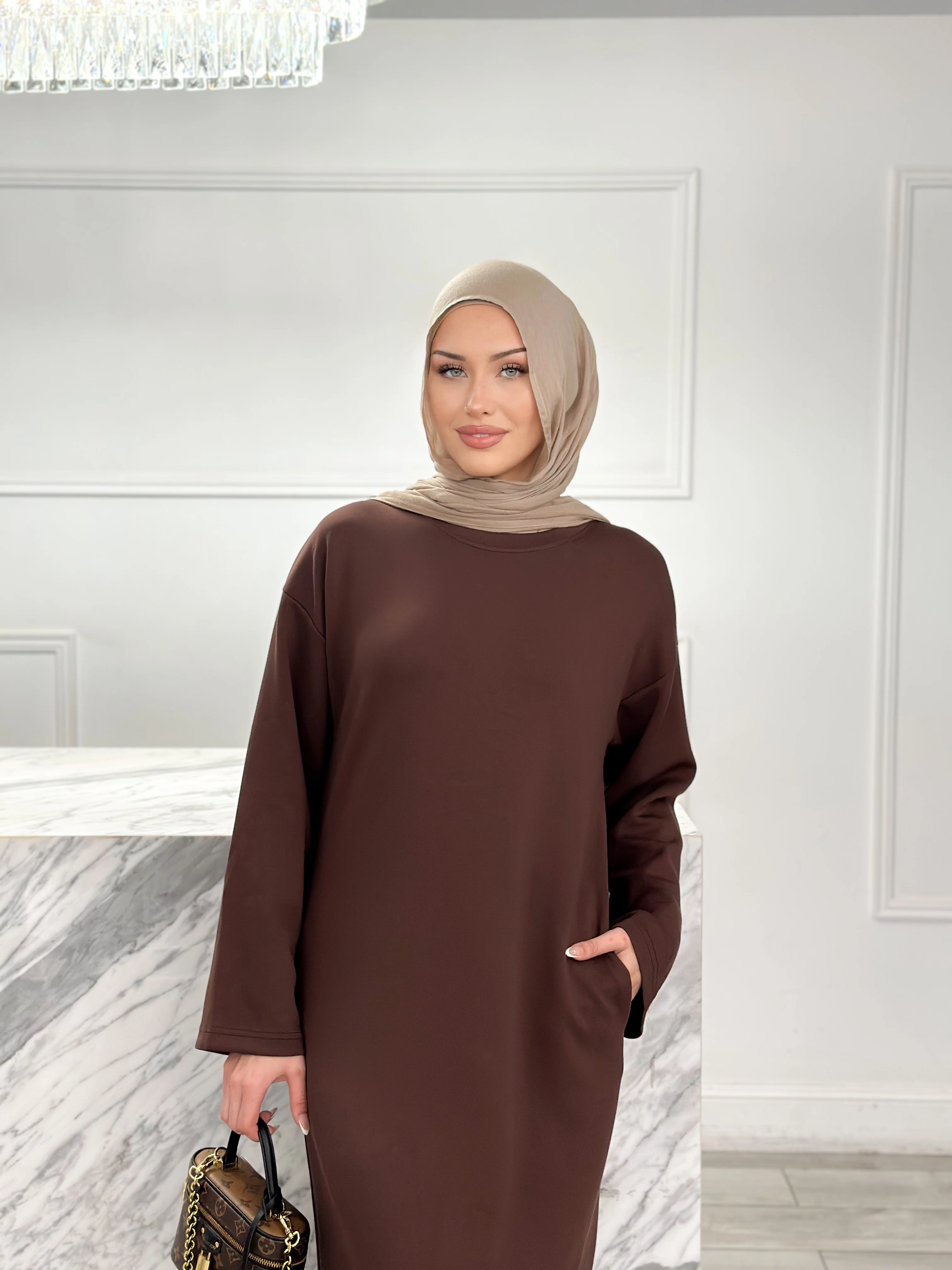 Sweater Dress Lite - Chocolate - Image 2